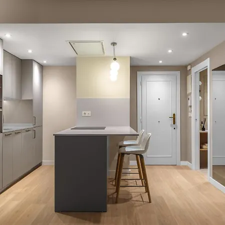 Monthly Triunfo 3 By Sweet Apartman *